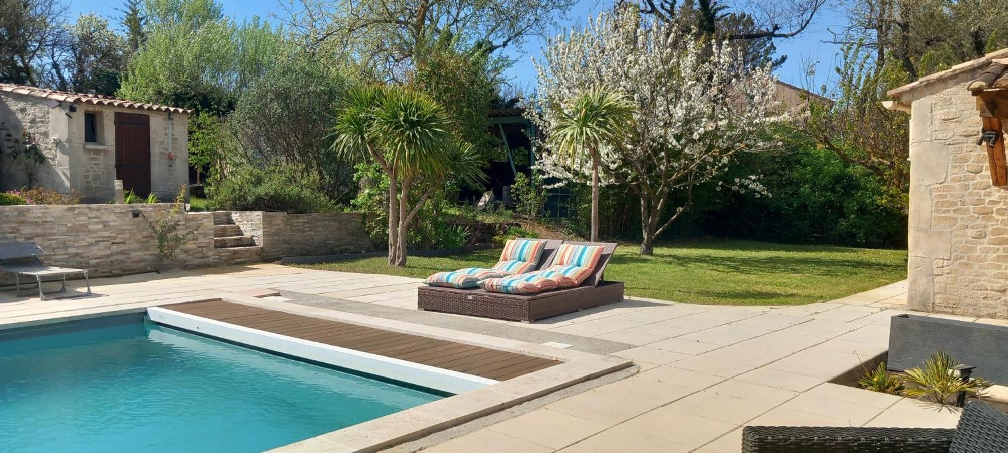 Appartements Dans Villa Privee Avec Piscine, Jardin, Parking Clos, Wifi, Climatisation Meyreuil Exterior foto